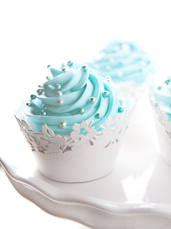 Customized Tiffany Blue Inspired Christmas Cupcakes